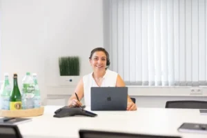 afd39338-e3e6-46d5-aef3-e001d7f52f3e-1-768x512